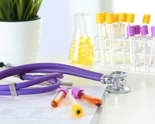 Stethescope-AdobeStock_197777771